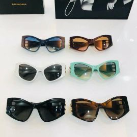 Picture of Balenciga Sunglasses _SKUfw55116086fw